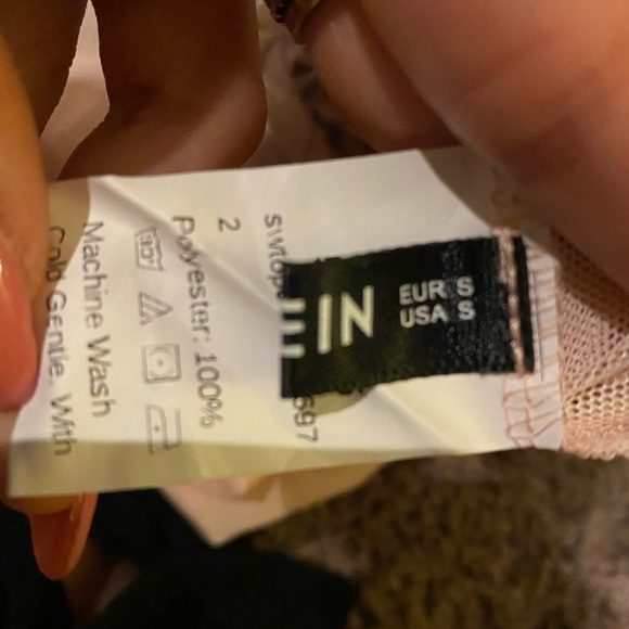 T-shirt - Picture 3 of 3